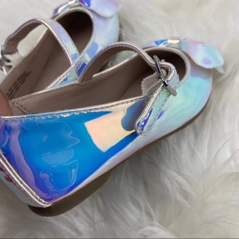 CHILDREN PLACE SILVER FLATS SHOES SIZE 6 TODDLER